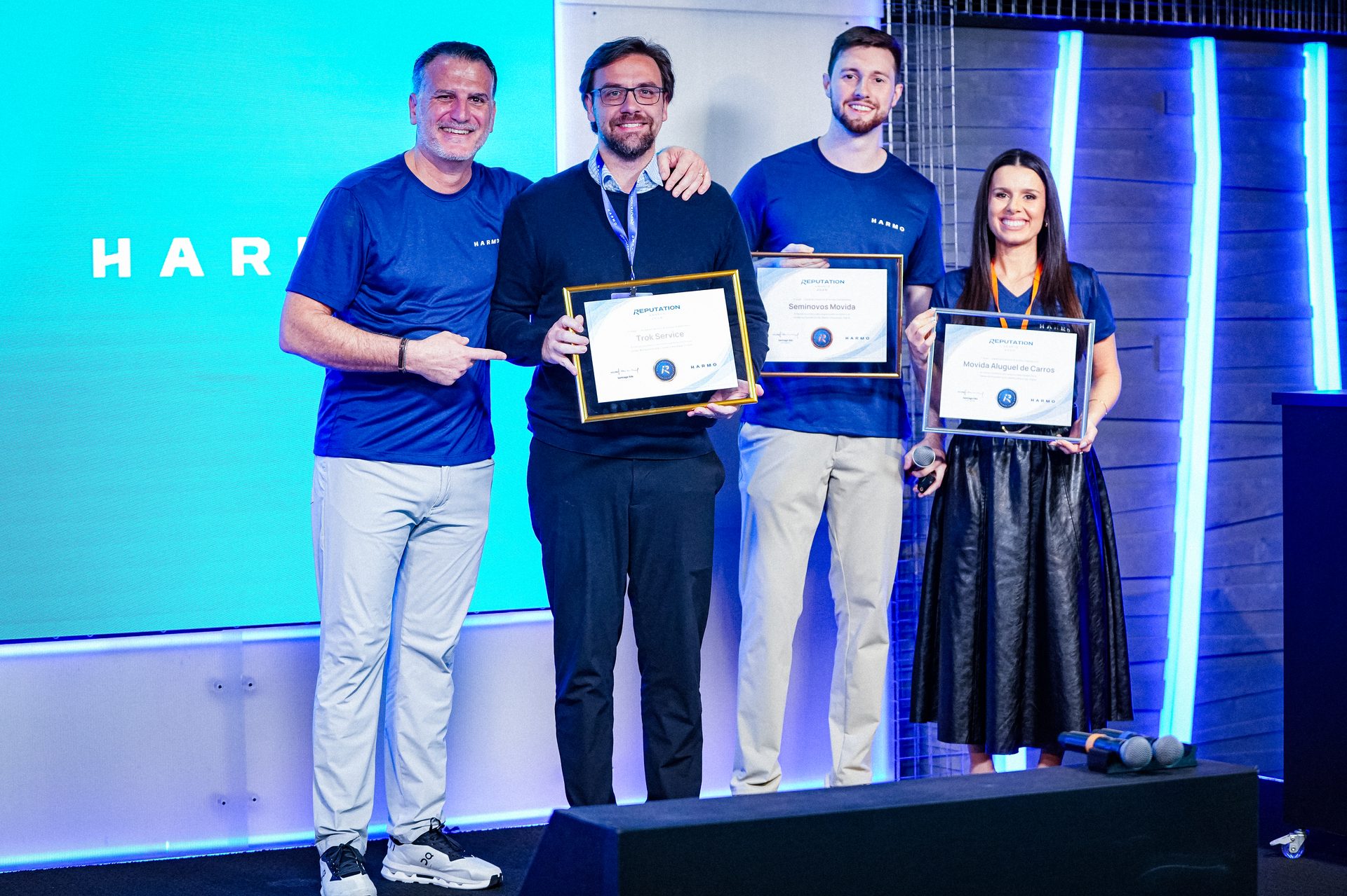 Pódio Comércio e Serviços Automotivos — Trok Service (Ouro) · Reputation Awards 2026